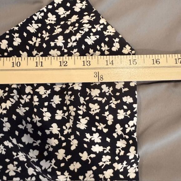 Something Navy Black and White Floral Cami Top Tank Spaghetti Straps Size XXS - Picture 6 of 10